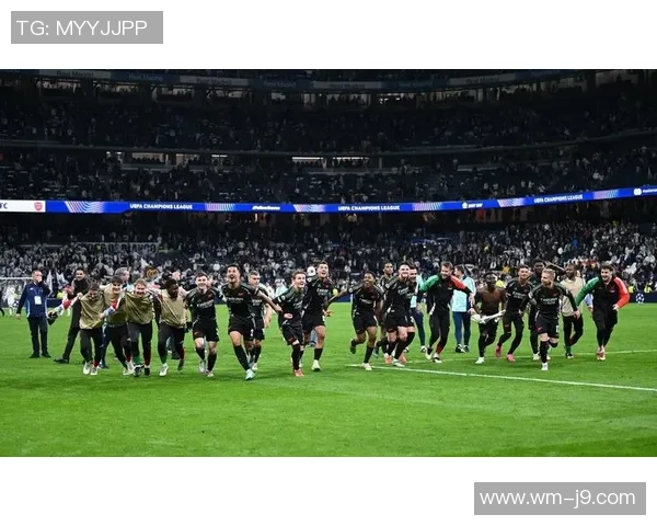 皇马遭遇尤文逆袭0比3詹俊解说精彩回顾比赛亮点与战术分析 皇马遭遇尤文逆袭0比3詹俊解说精彩回顾比赛亮点与战术分析